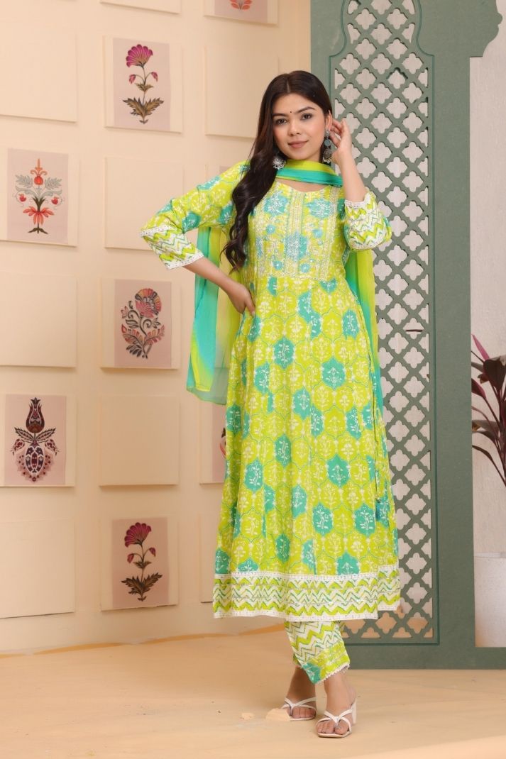 Rayon Flower Printed 3 Pc kurta set for Women and Girls