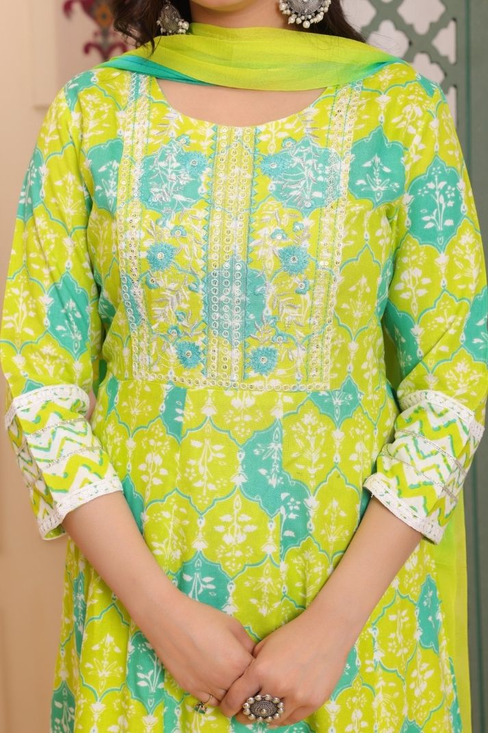 Rayon Flower Printed 3 Pc kurta set for Women and Girls