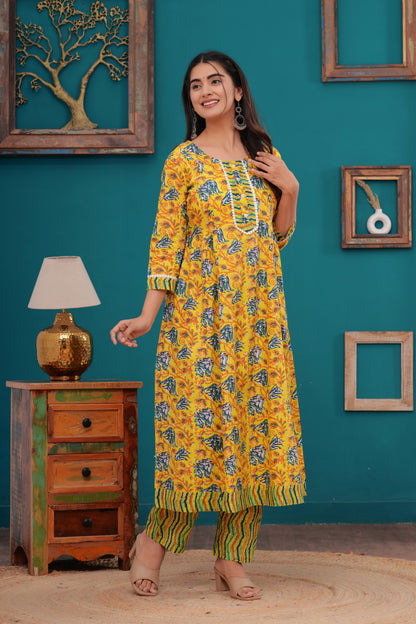 Cotton Beautiful Yellow Flower printed Kurti and pant set for women and girls