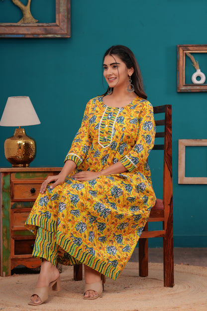 Cotton Beautiful Yellow Flower printed Kurti and pant set for women and girls