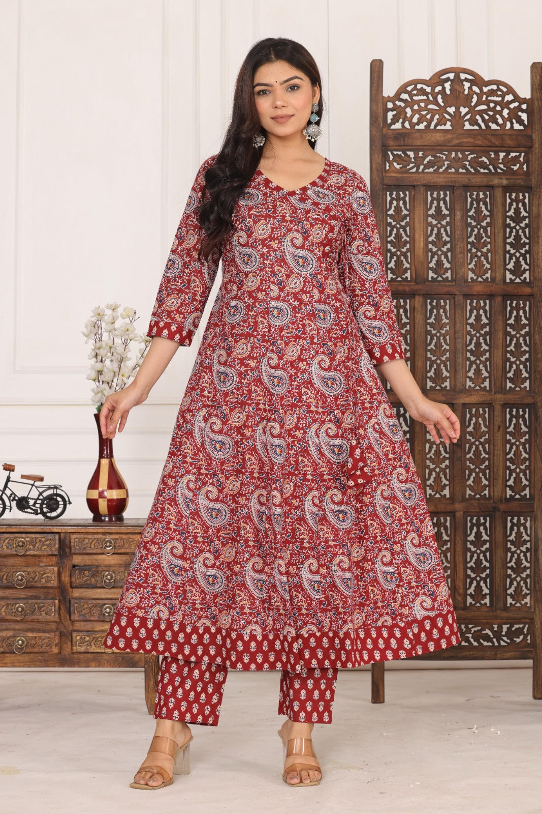 Cotton Beautiful Maroon Flower printed Kurti and pant set for women and girls