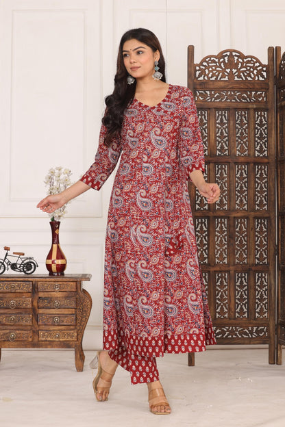 Cotton Beautiful Maroon Flower printed Kurti and pant set for women and girls